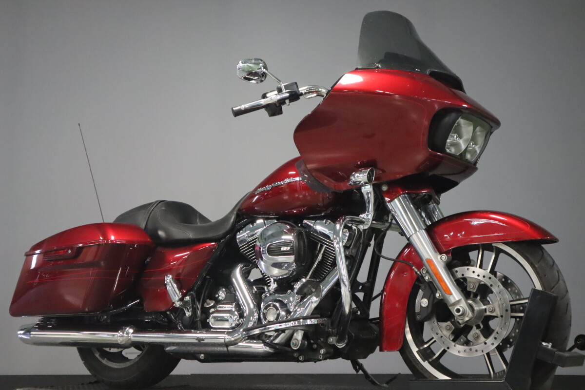 2016 Harley-Davidson Road Glide Special FLTRXS - Photo 2