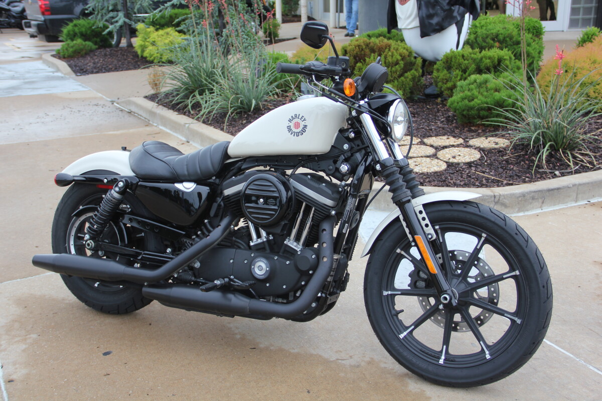 2022 Harley-Davidson Iron 883 - Photo 4