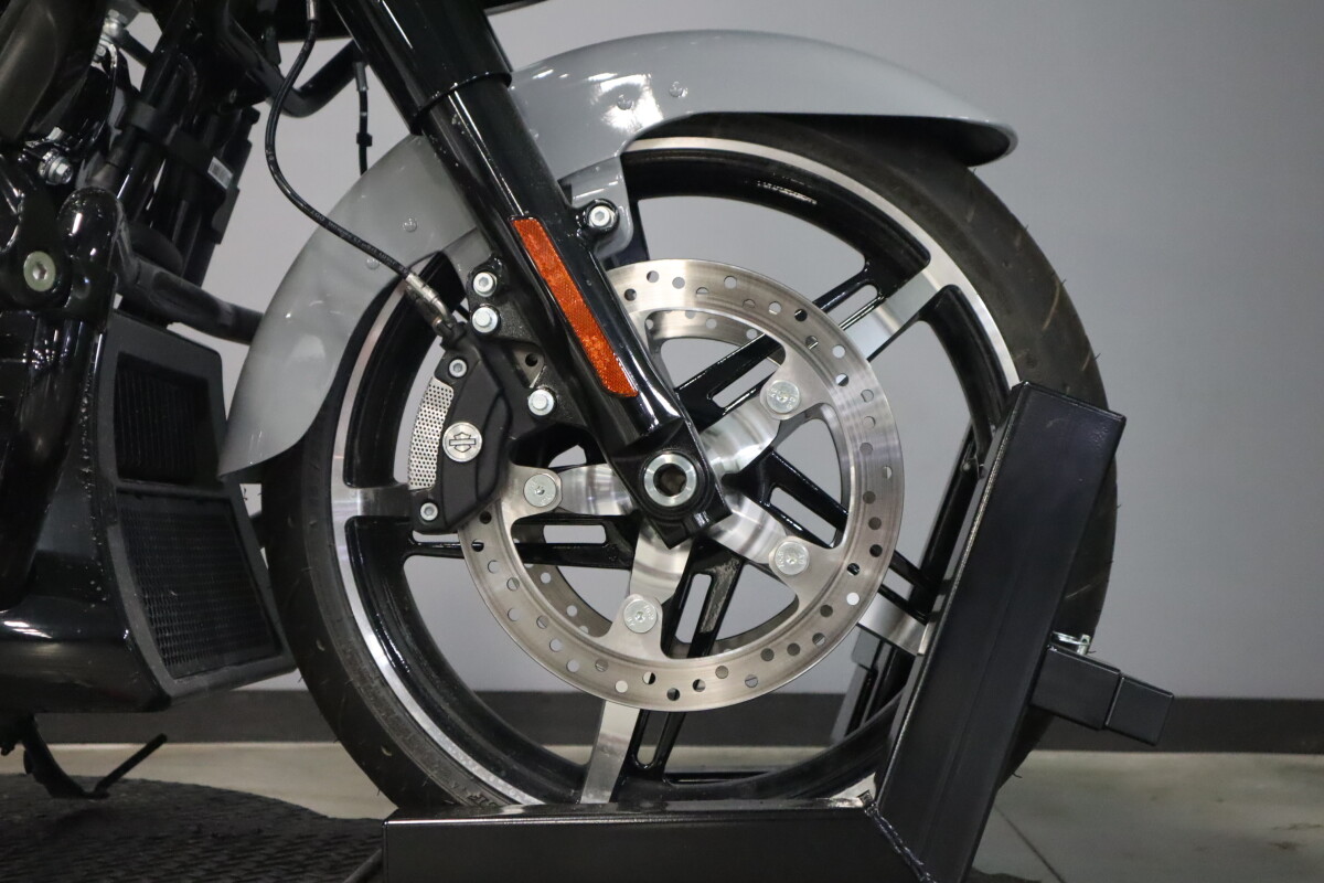 2024 Harley-Davidson Road Glide FLTRX - Photo 10