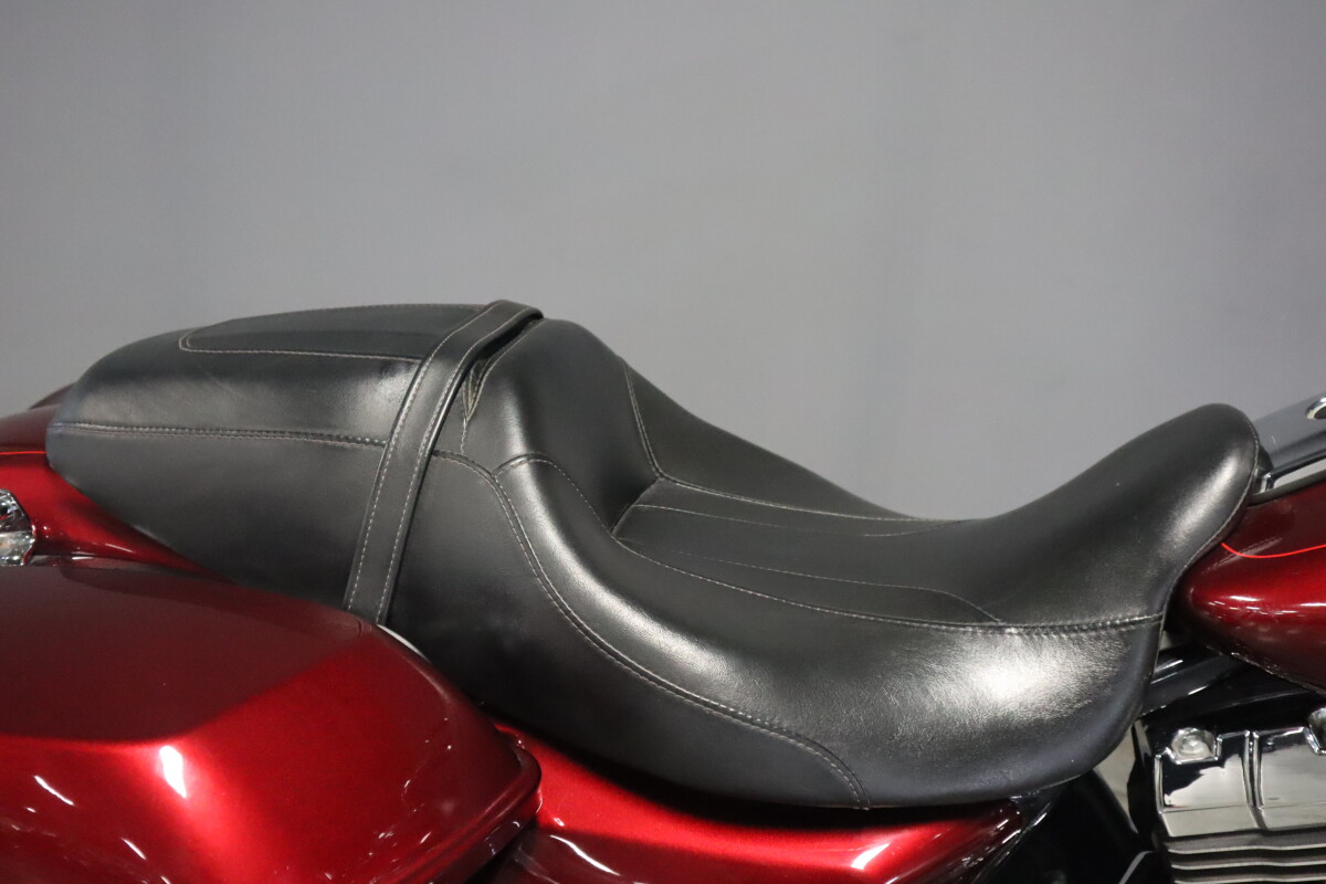 2016 Harley-Davidson Road Glide Special FLTRXS - Photo 9