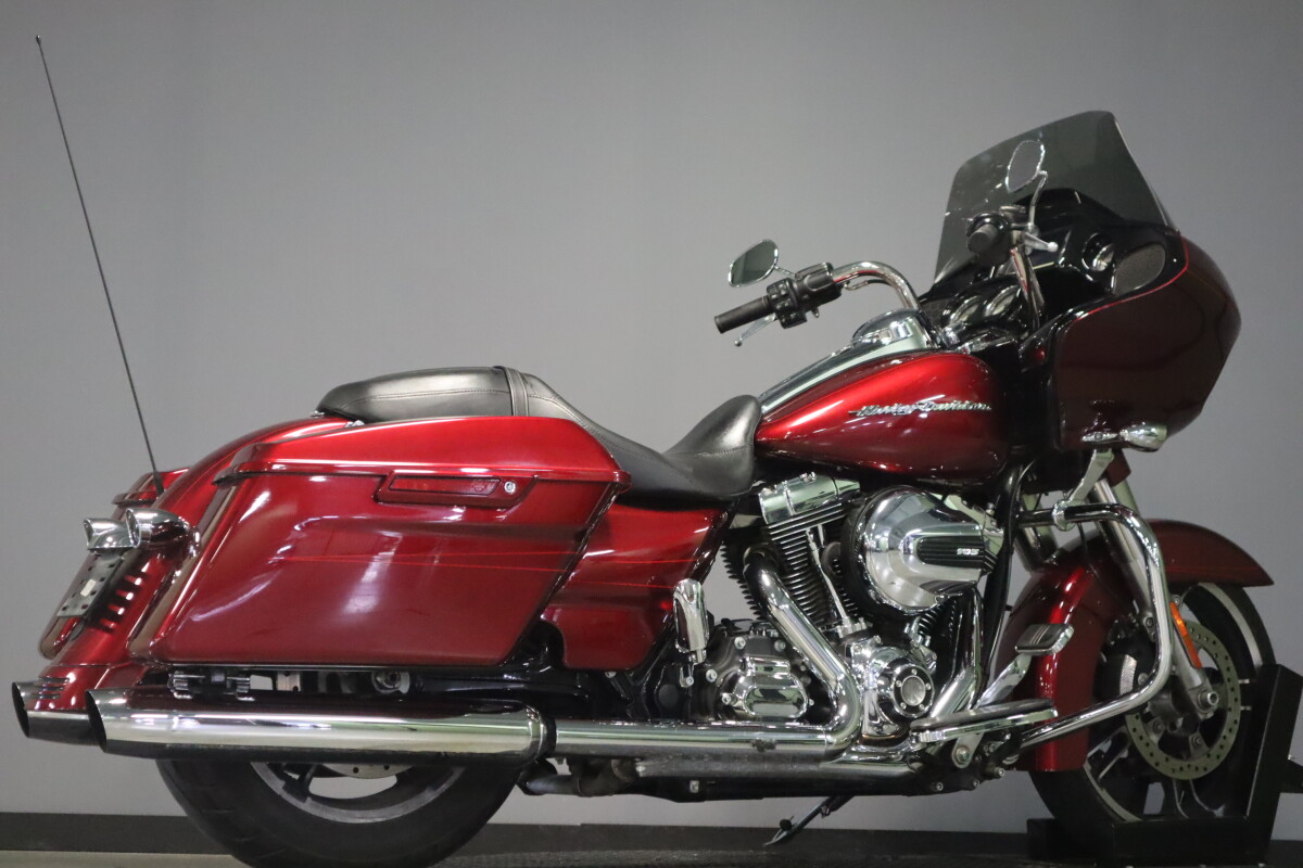 2016 Harley-Davidson Road Glide Special FLTRXS - Photo 8