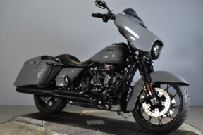 2022 Harley-Davidson® Street Glide® Special FLHXS thumb 2