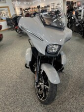 2025 Harley-Davidson® FLHXU Street Glide™ Ultra-Blk Trm thumb 3