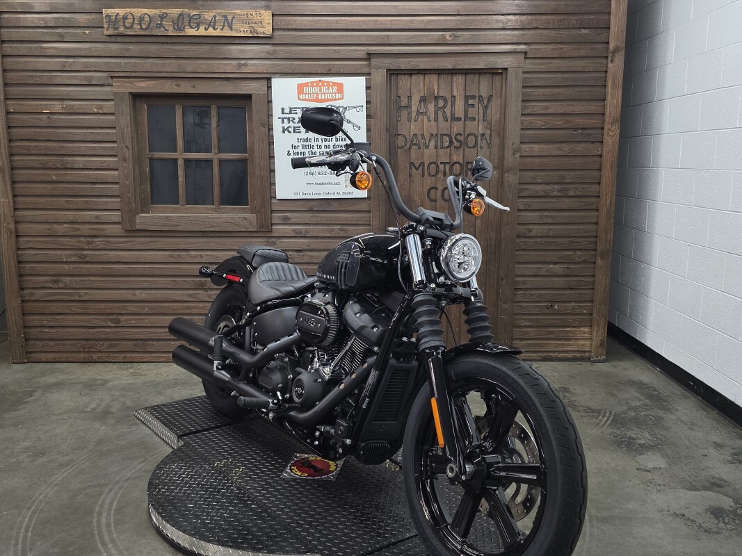 2024 Harley-Davidson Street Bob 114 VIVID BLACK - Photo 8