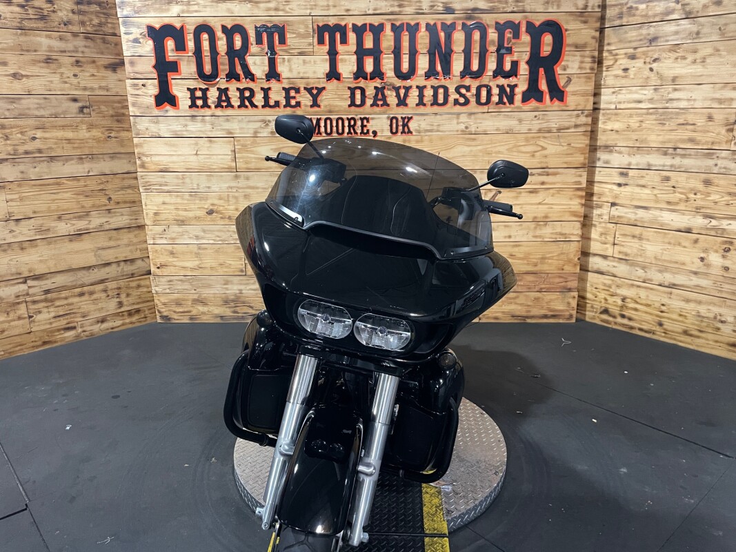 Harley-Davidson Road Glide Special 2017 FLTRXS Vivid Black - Photo 4