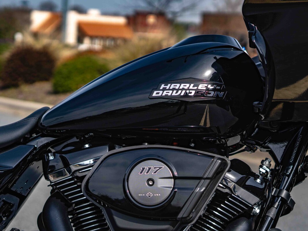 FLTRX 2025 Road Glide - Photo 10