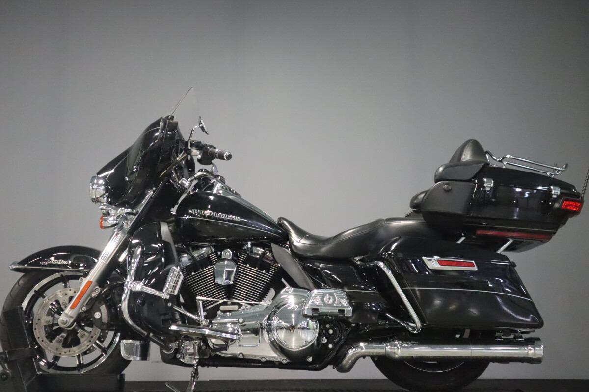 2015 Electra Glide Ultra Limited - Photo 5