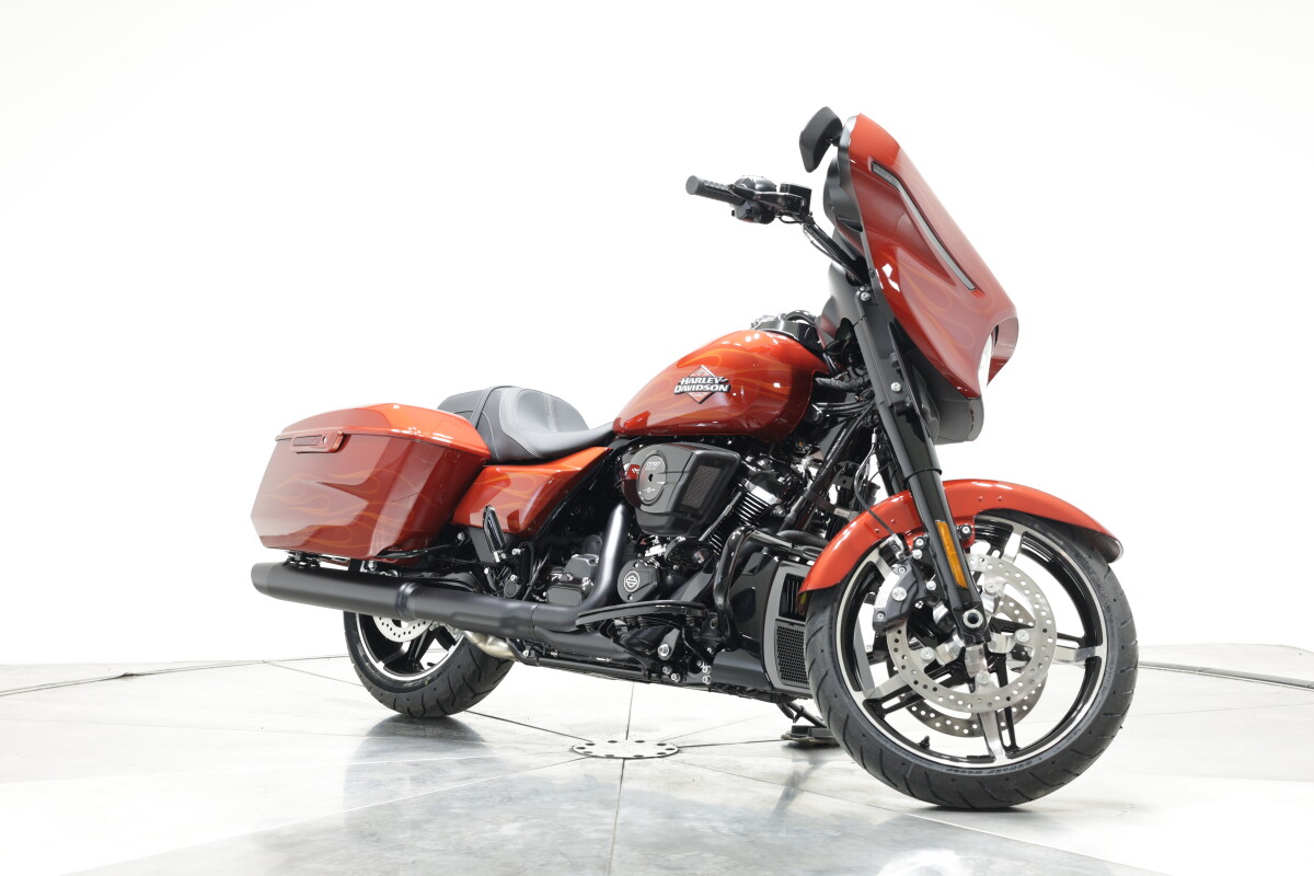 2025 Harley-Davidson FLHX Street Glide in Whiskey Firestorm with 10 miles - Photo 2