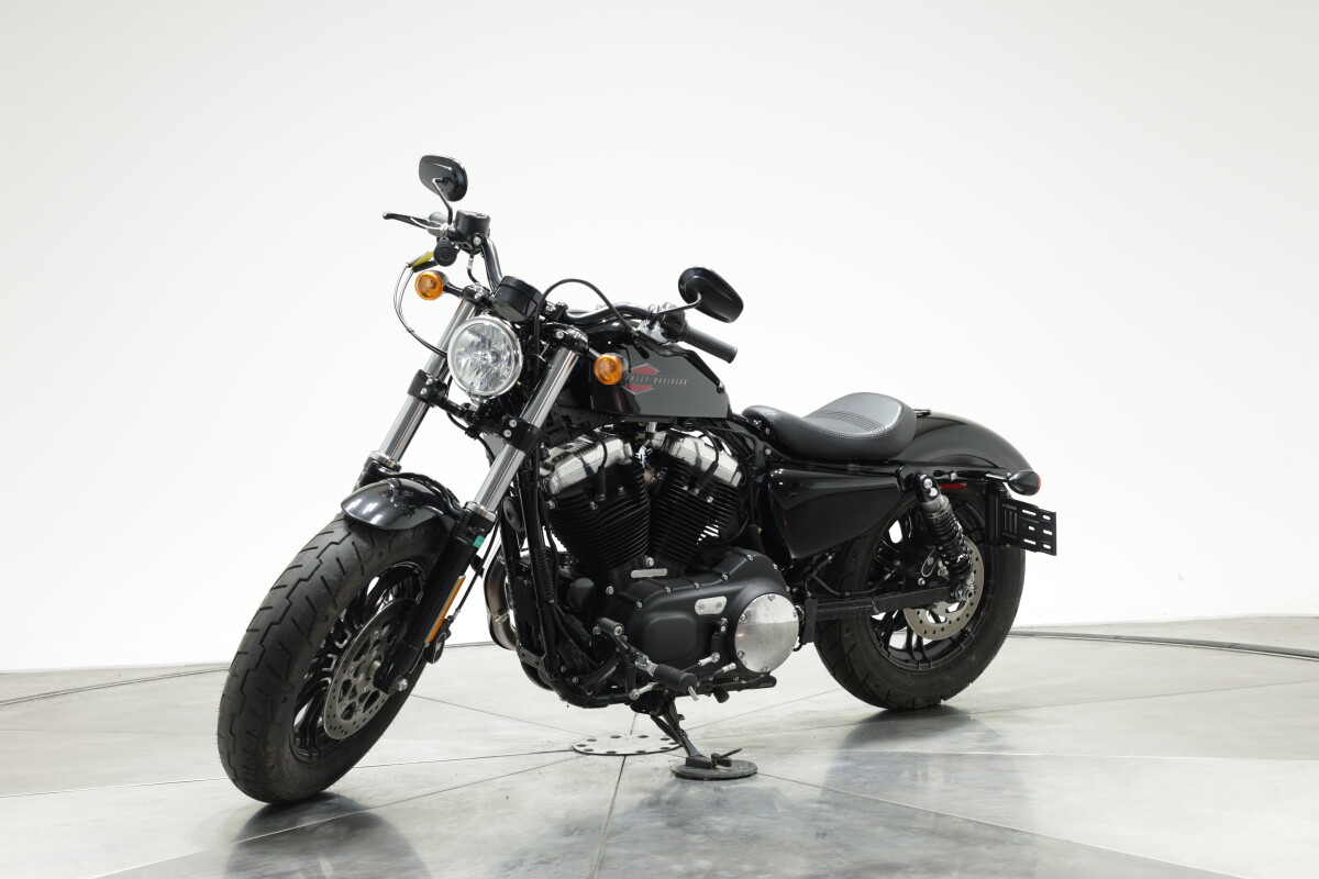 2022 Harley-Davidson XL1200X Sportster Forty-Eight in Vivid Black with 167 miles - Photo 8