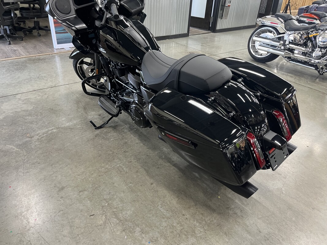 2025 Harley-Davidson Road Glide FLTRX - Photo 9