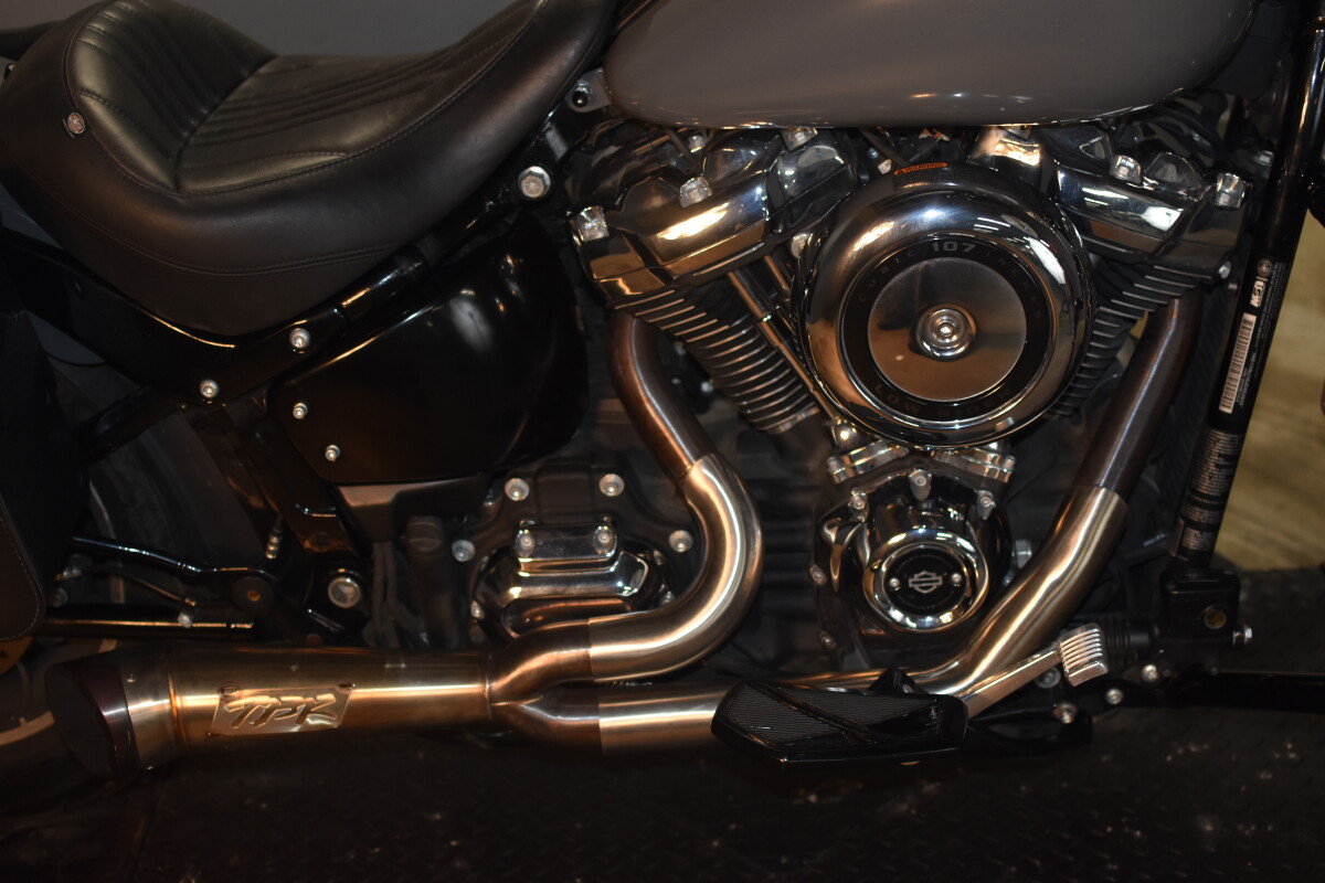 2018 Harley-Davidson® Low Rider® FXLR, photo 12