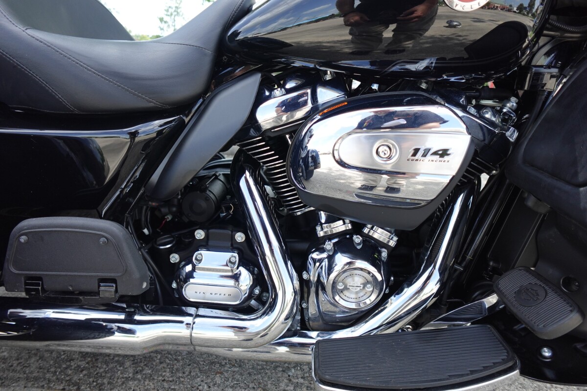 2024 Harley-Davidson Tri Glide Ultra FLHTCUTG - Photo 10