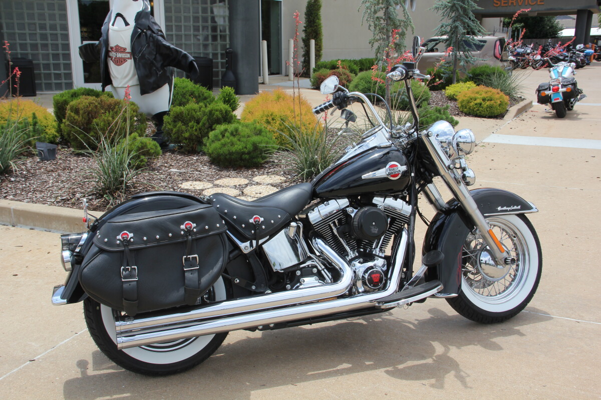 2017 Harley-Davidson Heritage Softail Classic - Photo 5