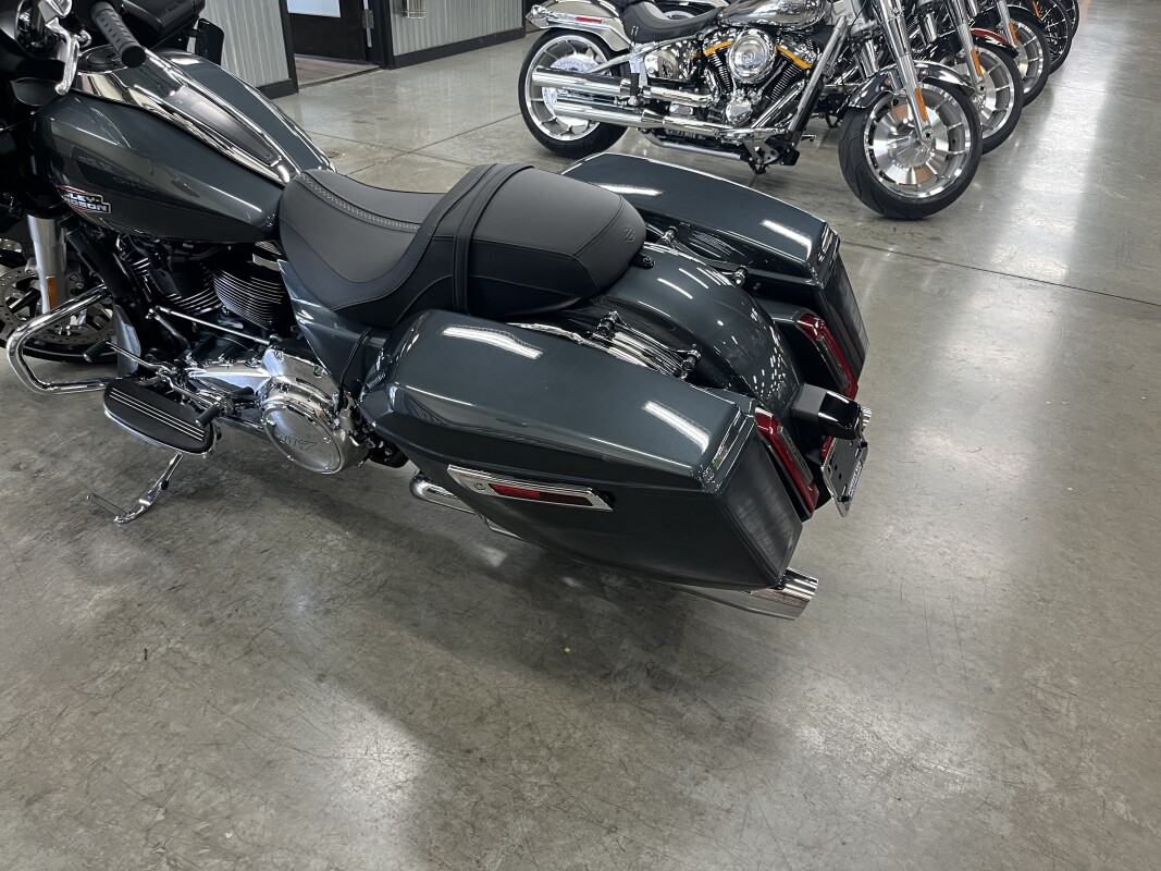 2025 Harley-Davidson Road Glide FLTRX - Photo 7