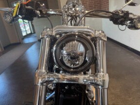 2025 Harley-Davidson<sup>®</sup> Breakout® Midnight Firestorm thumb 1
