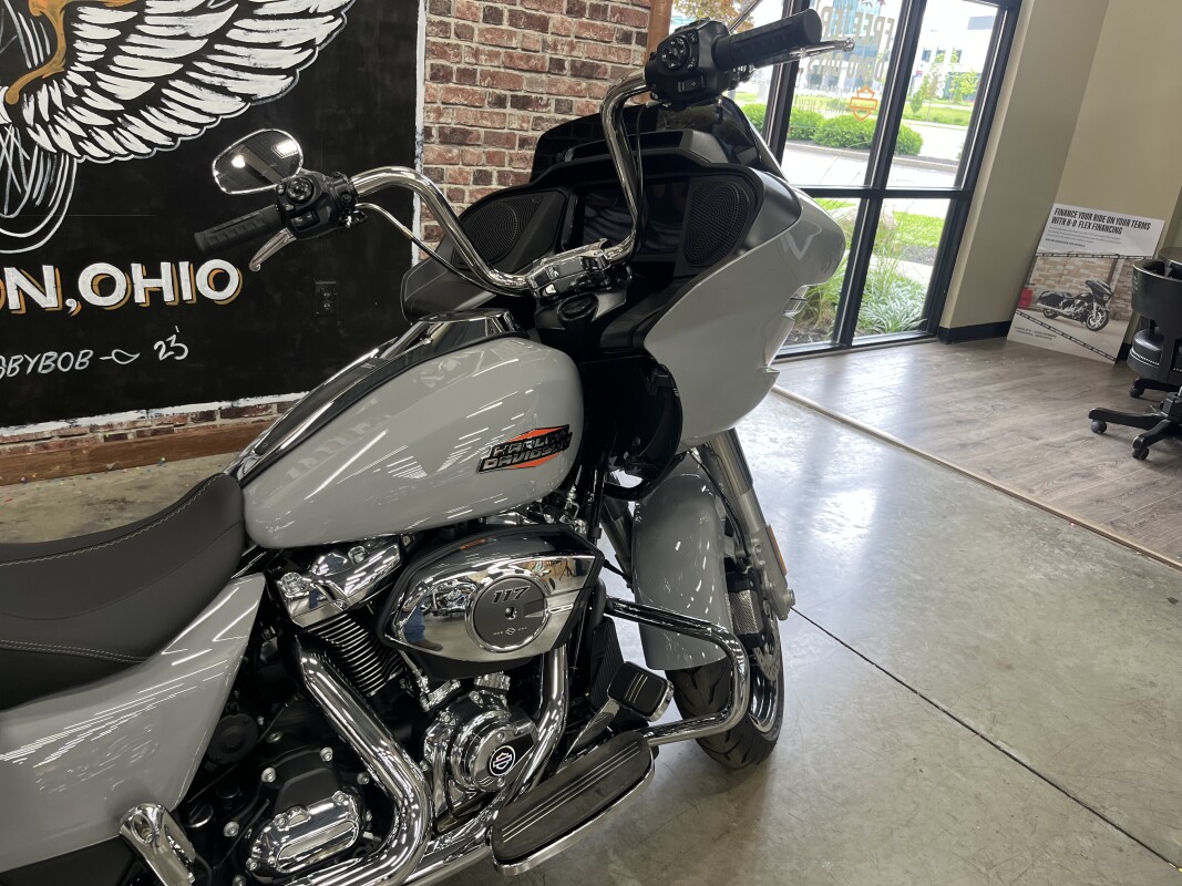 2025 Harley-Davidson Road Glide FLTRX - Photo 3