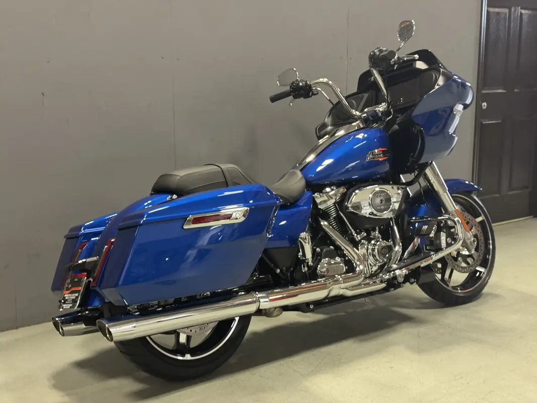 FLTRX 2025 Road Glide - Photo 5