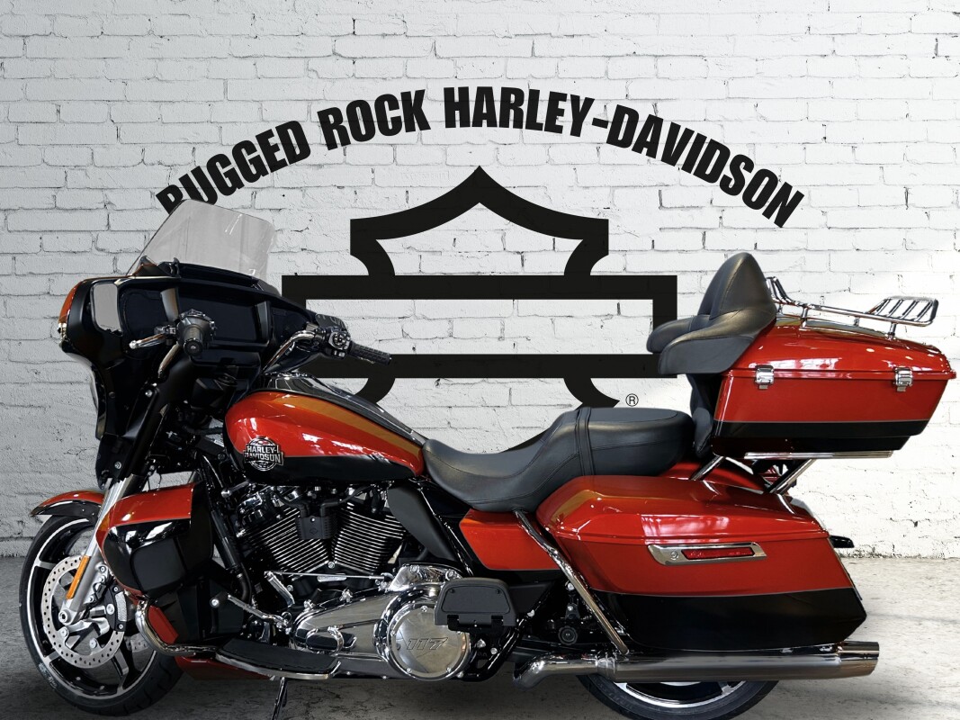 2025 Harley-Davidson Street Glide Ultra Whiskey Fire / Vivid Black - Photo 2