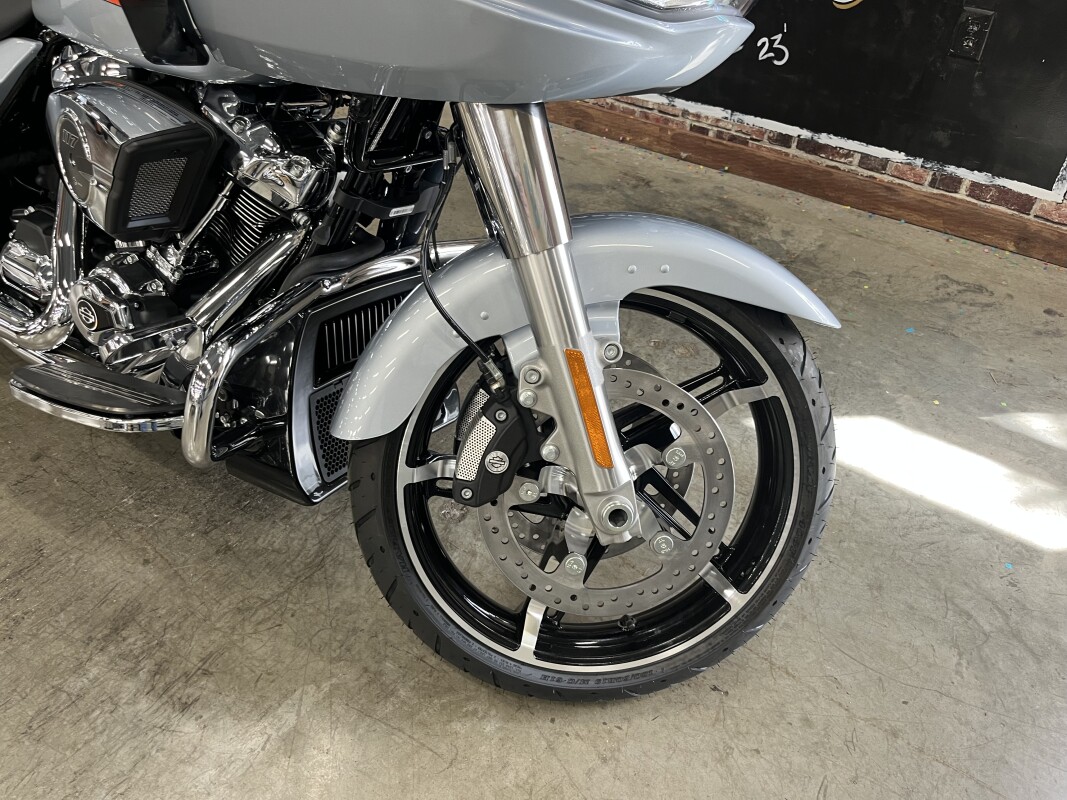 2025 Harley-Davidson Road Glide FLTRX - Photo 5