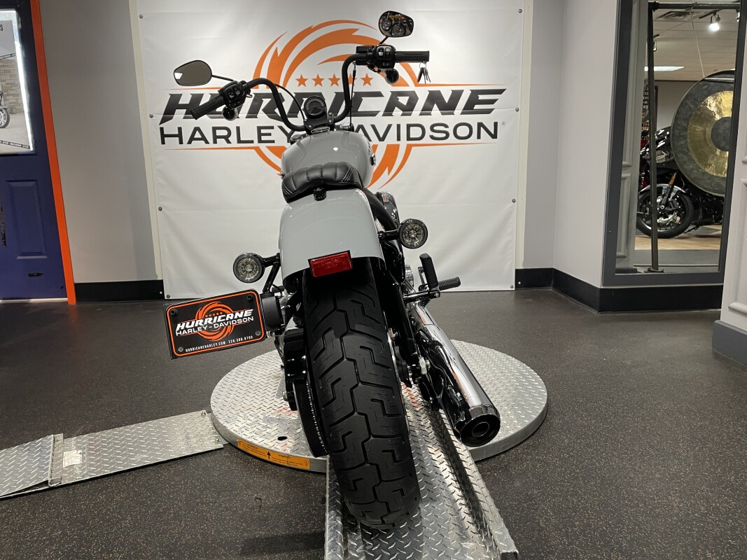 FXBB 2025 Street Bob - Photo 7