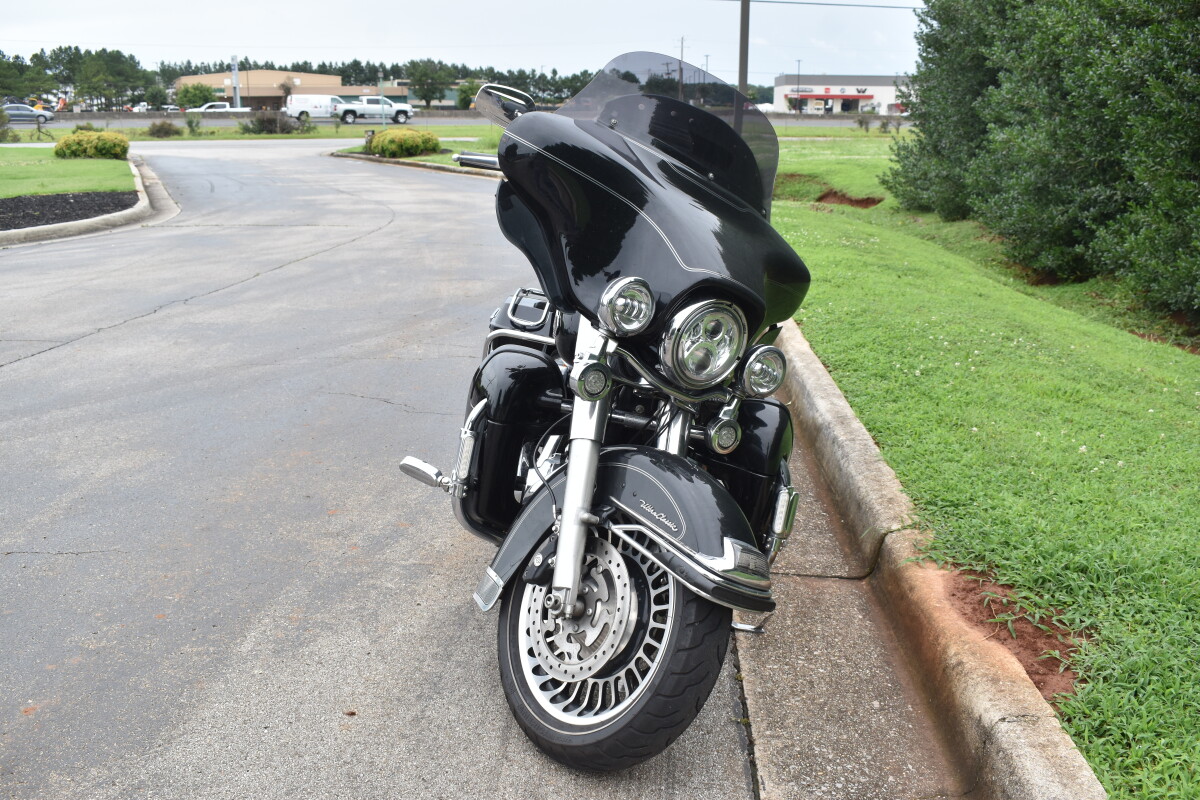 2012 Harley-Davidson Electra Glide Ultra Limited BLACK W/ PINSTRIPE - Photo 3