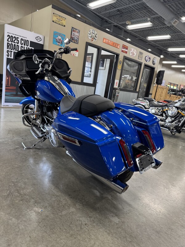 2025 Harley-Davidson Road Glide FLTRX - Photo 8