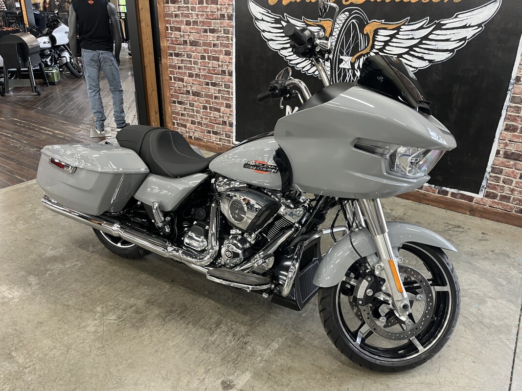2025 Harley-Davidson Road Glide FLTRX - Photo 6
