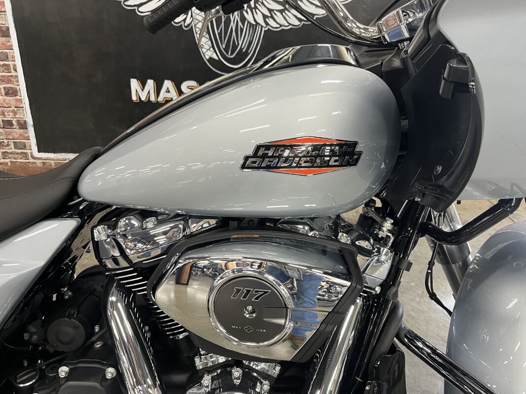 2025 Harley-Davidson Road Glide FLTRX - Photo 4