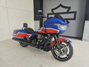 2024 Harley-Davidson<sup>®</sup> Road Glide™ thumb 2