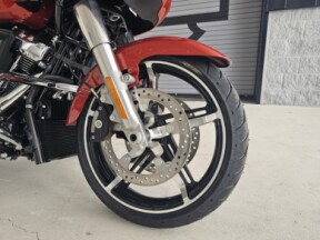 2024 Harley-Davidson<sup>®</sup> Road Glide™ thumb 1