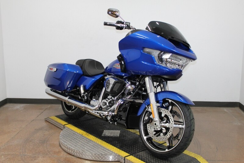 Harley-Davidson Road Glide 2025 FLTRX 84611351 BLUE BURST - Photo 2
