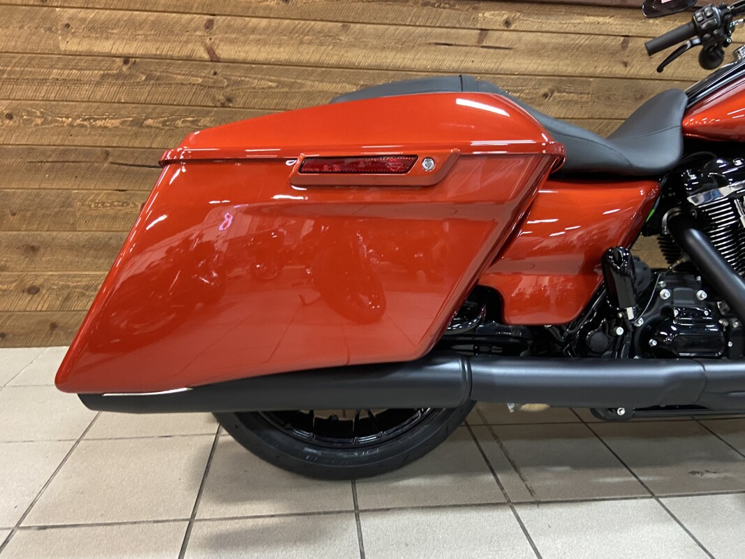 2025 Harley-Davidson Road King Special Whiskey Fire FLHRXS - Photo 5