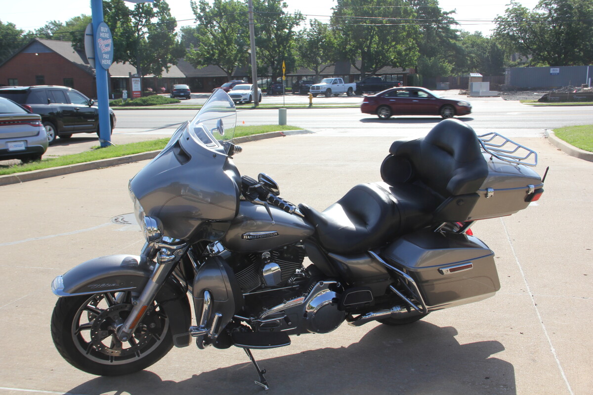 FLHTCU 2016 Electra Glide Ultra Classic - Photo 6