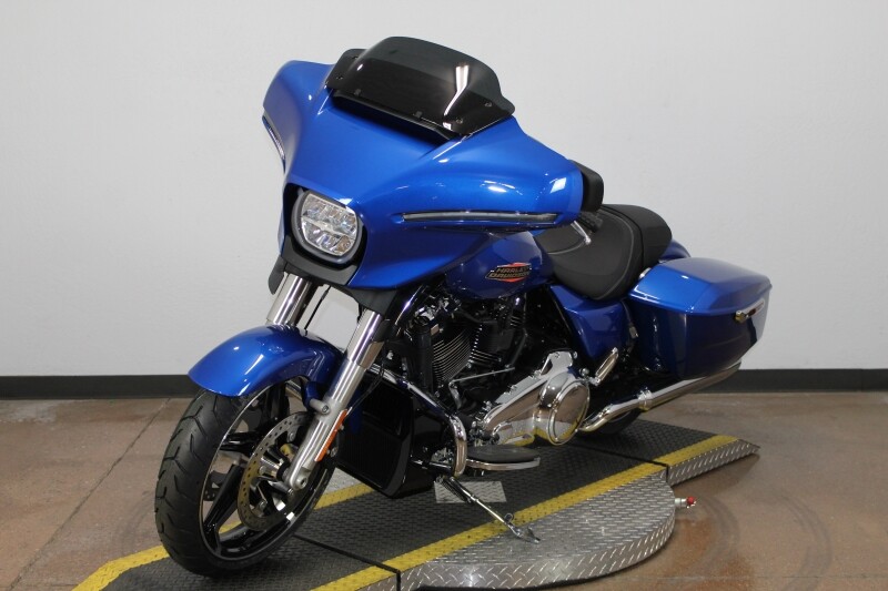 Harley-Davidson Street Glide 2025 FLHX 84611346 BLUE BURST - Photo 4
