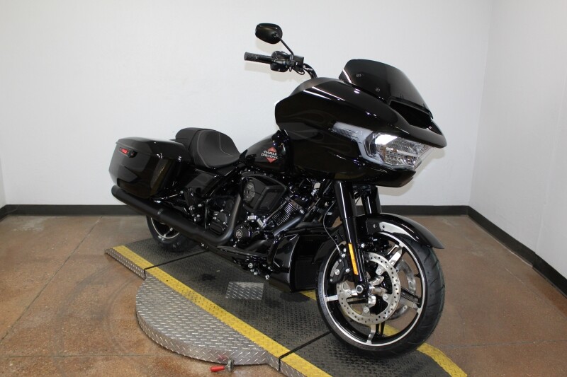 Harley-Davidson Road Glide 2025 FLTRX 84611057 MDNGHT FIRSTORM - Photo 6