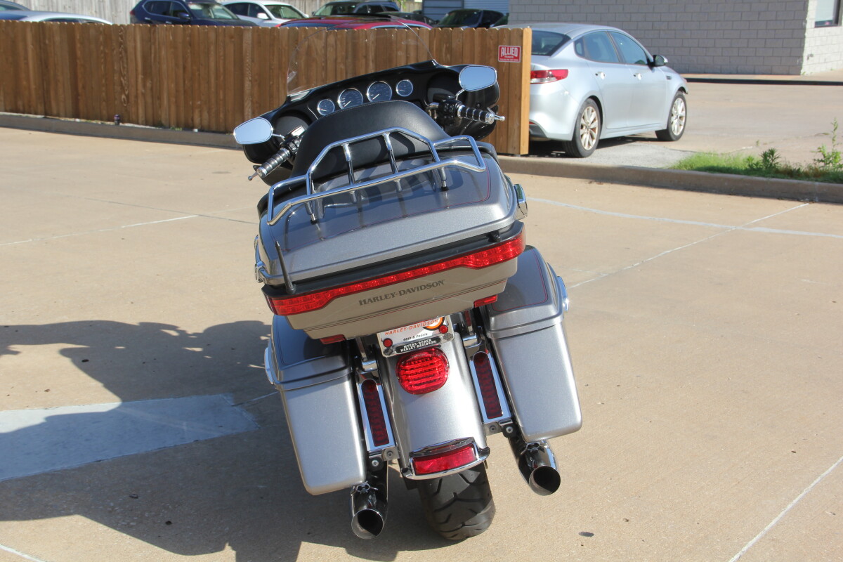 FLHTCU 2016 Electra Glide Ultra Classic - Photo 9