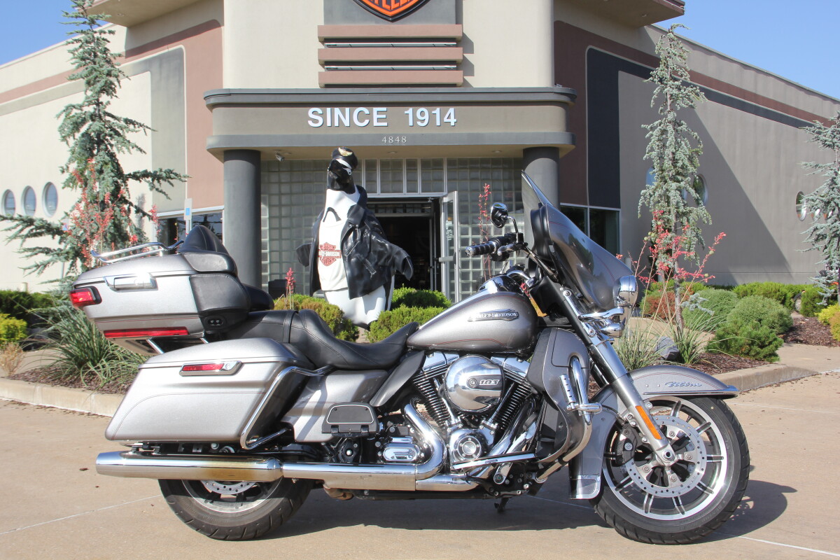FLHTCU 2016 Electra Glide Ultra Classic - Photo 2
