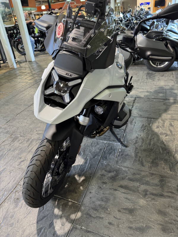 2025 R1300GS - Photo 9