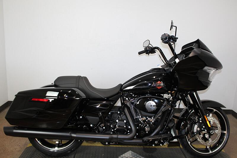 Harley-Davidson Road Glide 2025 FLTRX 84611057 MDNGHT FIRSTORM