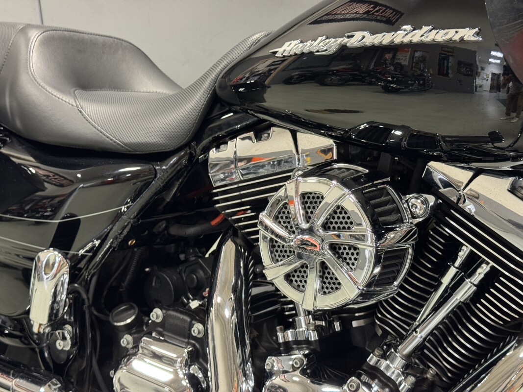 FLTRXS 2016 Road Glide Special - Photo 7