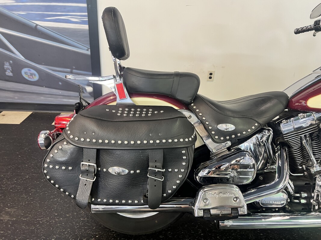 2007 Harley-Davidson Heritage Softail Classic BURGUNDY AND CREME FLSTC - Photo 5