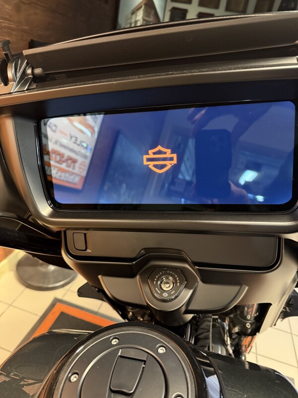 2025 H-D FLHX Street Glide 117ci - Photo 7