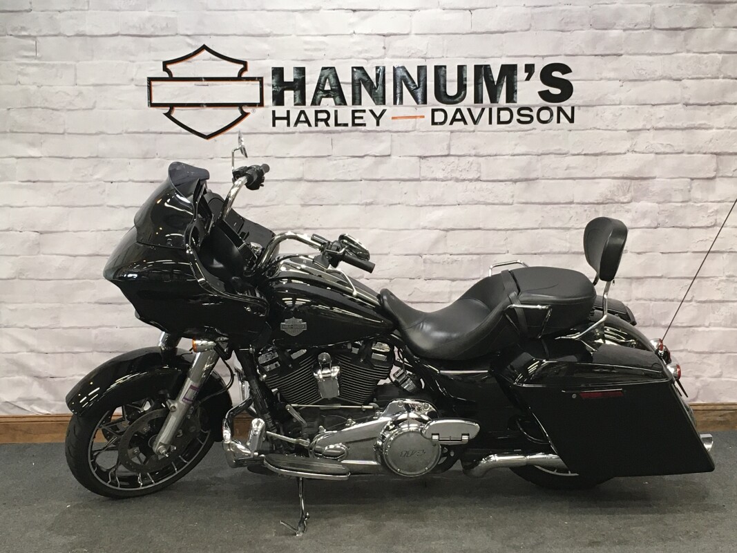 2021 Harley-Davidson Road Glide Special Vivid Black FLTRXS - Photo 6