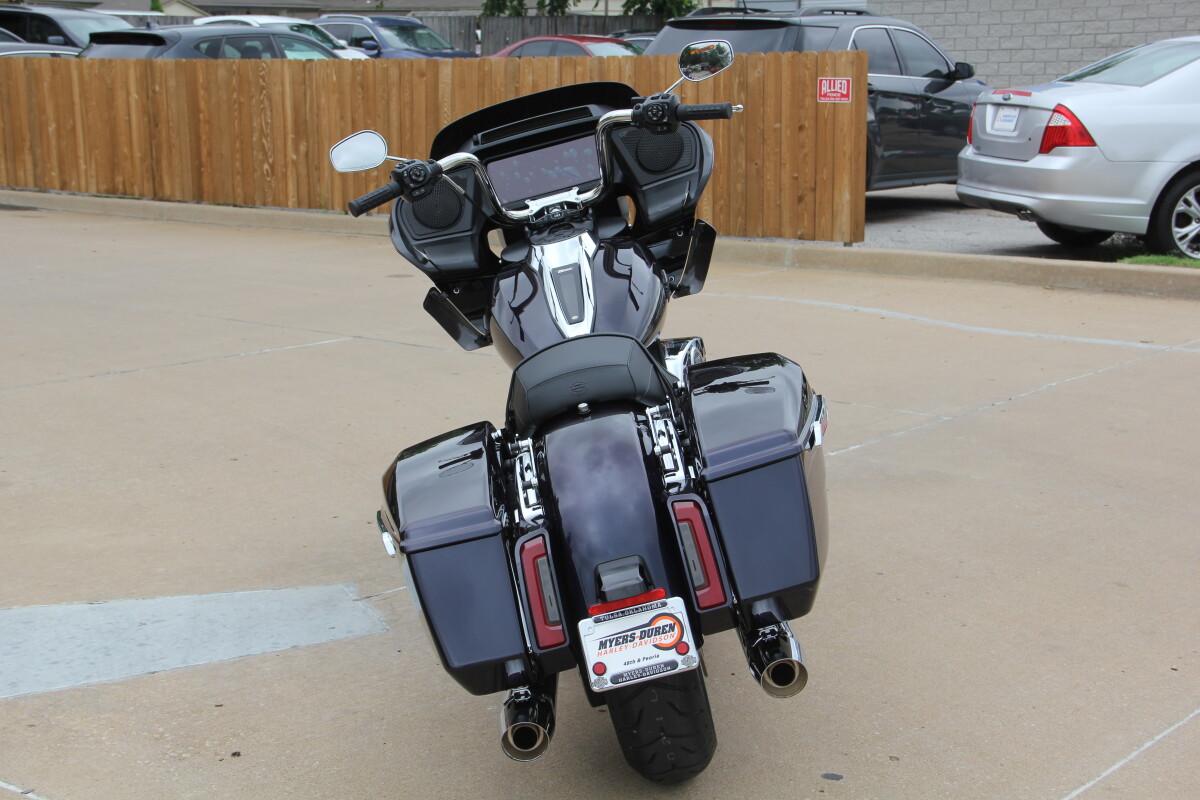 2025 Harley-Davidson Road Glide - Photo 9