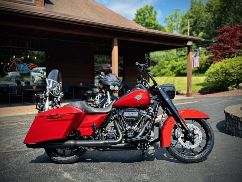 610 realleather Harley-Davidsonデザイン シングル Low Rider® El Diablo | J&L Harley-Davidson®