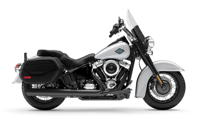 2025 Harley-Davidson® Heritage Classic White Onyx w/Laced Wheels
