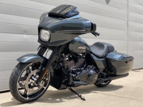 2025 Harley-Davidson<sup>®</sup> Street Glide® Iron Horse Metallic - Black Finish thumb 0