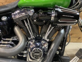2015 Harley-Davidson® Breakout® Radioactive Green FXSB103 thumb 2