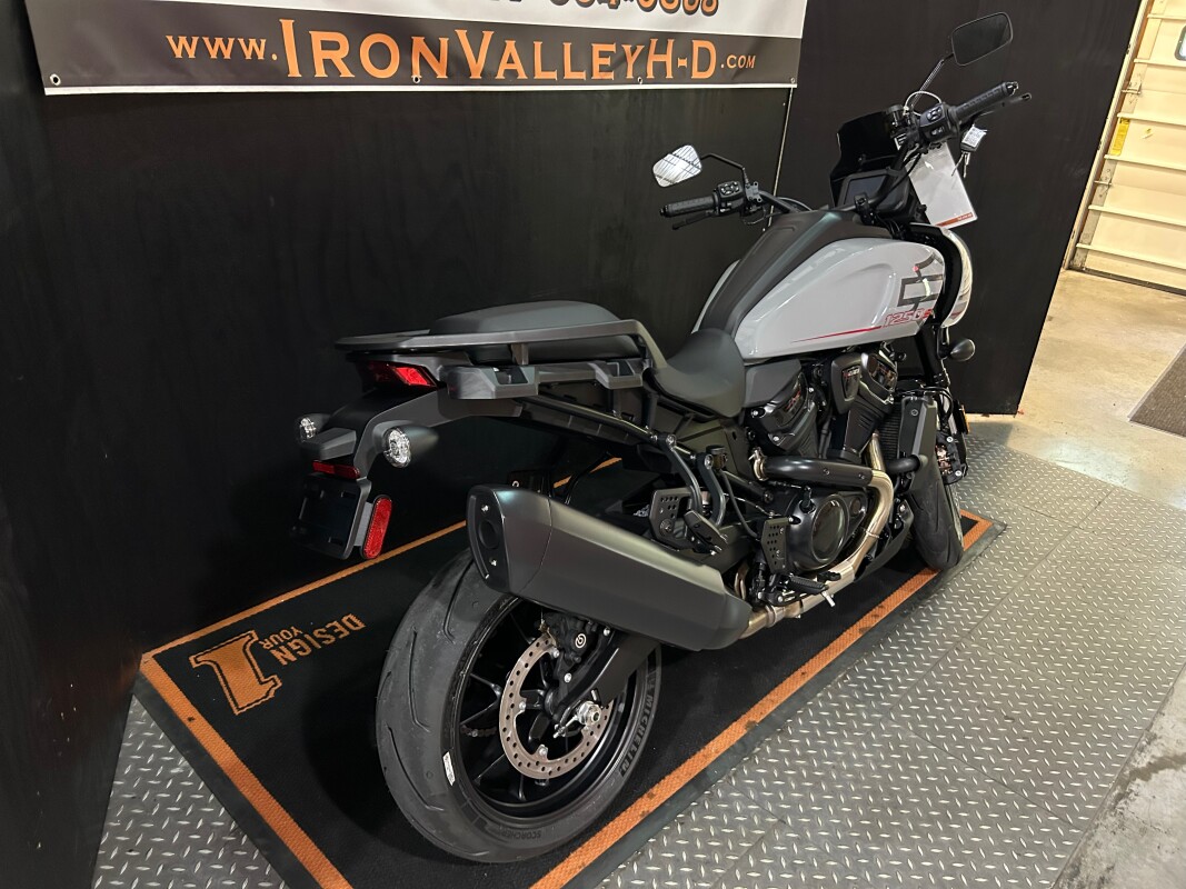 2025 H-D RA1250ST Pan America 1250cc ST - Photo 4