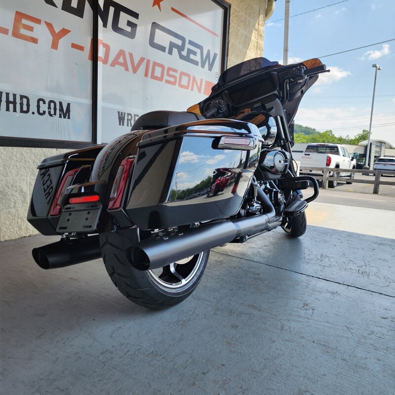 FLHX 2025 Street Glide - Photo 7